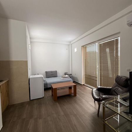 Restaurant & Apartments Lipa Пештани Экстерьер фото